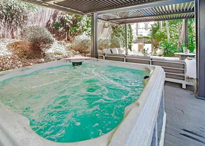 Ivy - Scandinavian In Nueva Andalucia Apartmán